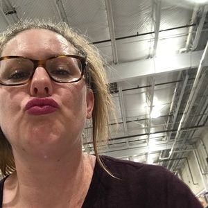 Meet your Posher, Katherine